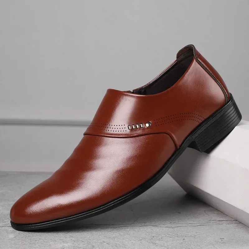 Chaussures décontractées en cuir pour hommes, mocassins légers faits à la main, chaussures de marche respirantes et confortables, chaussures de conduite à enfiler, haute qualité