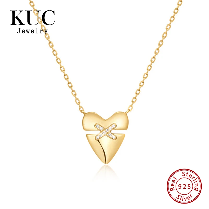 

Fine Jewelry 925 Silver Sweet Gifts Valentine's Day Unique Ballet Strap Love Zircon Heart Kiss Pendant Necklaces for Women