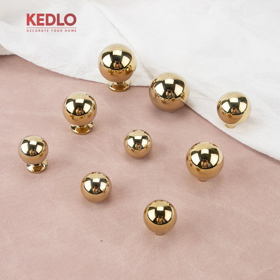 KEDLO Massiver Messinggriff, moderner, leichter Luxus, kugelförmiger Küchenschrankgriff, goldfarbener Schubladengriff, glänzendes Chrom. – Detail 5