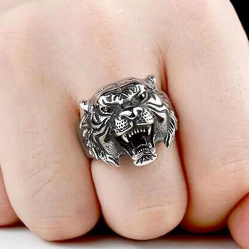 POPACC Punk Personality Men\'s Tiger Ring Men\'s Exquisite Animal Jewelry Titanium Steel Ring (size:8-11)