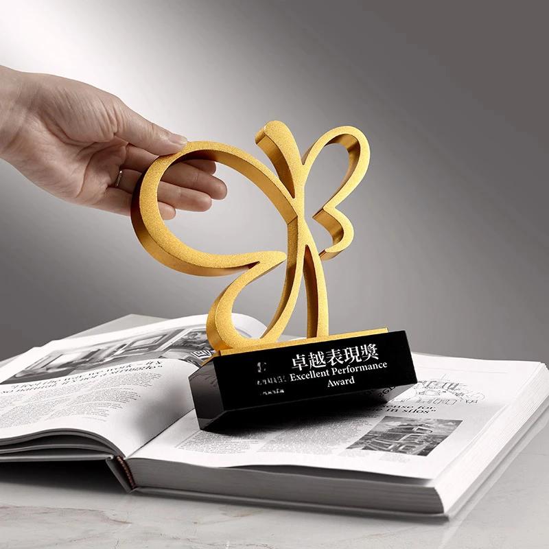 Customized Butterfly Shape Metal Trophy, Award Annual Meeting Souvenir Home Decoration Outstanding Staff Crystal Base Medal, 1Pc