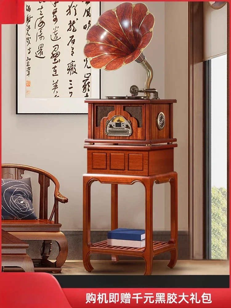 

phonograph Chinese living room big speaker antique old-fashioned stereo