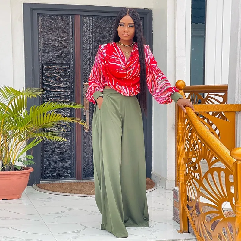 

Комплект из двух предметов, женский укороченный топ с принтом, плиссированные прямые брюки, рубашка с рукавами-фонариками, костюмы, широкие брюки, одежда для дома, наряд