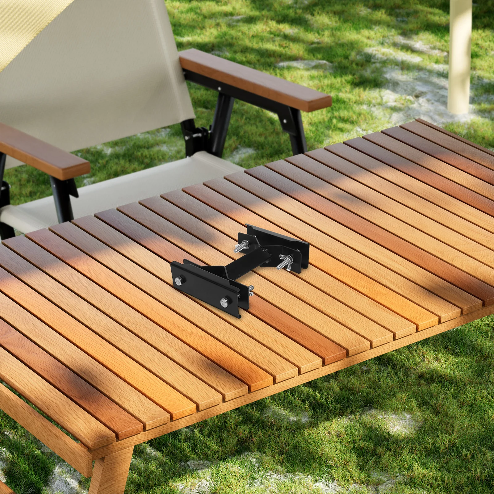 

3Pcs Patio Umbrella Holder Clamp for Outdoor Garden Deck Balcony Railings Easy Install Universal Umbrella Fixing