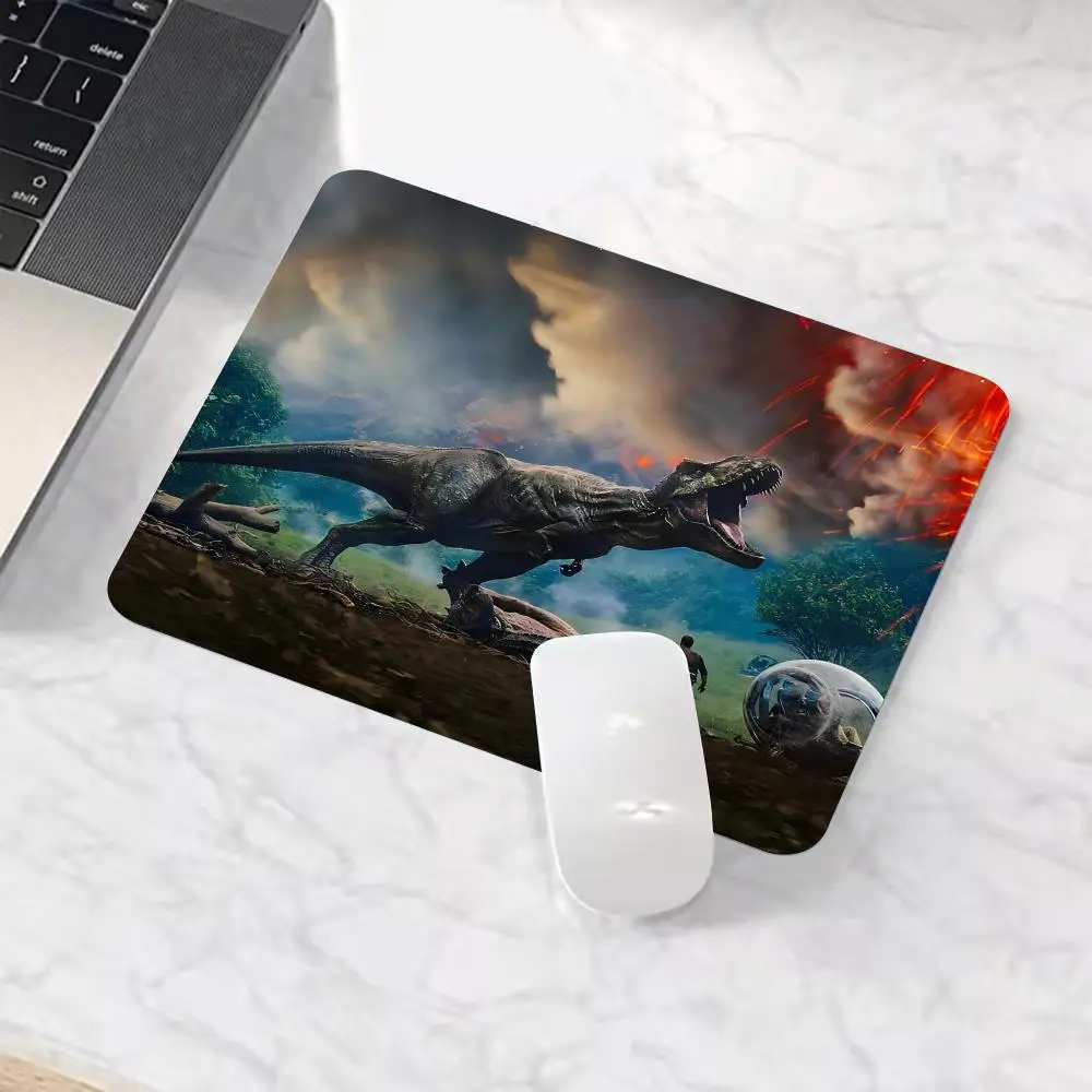 JurassicS WorldS Mouse Pad PC Computer Mouse Mat Laptop Mice Mousepad Writing Desk Mats Office Accessories 21x26 25x30 Gifts CM