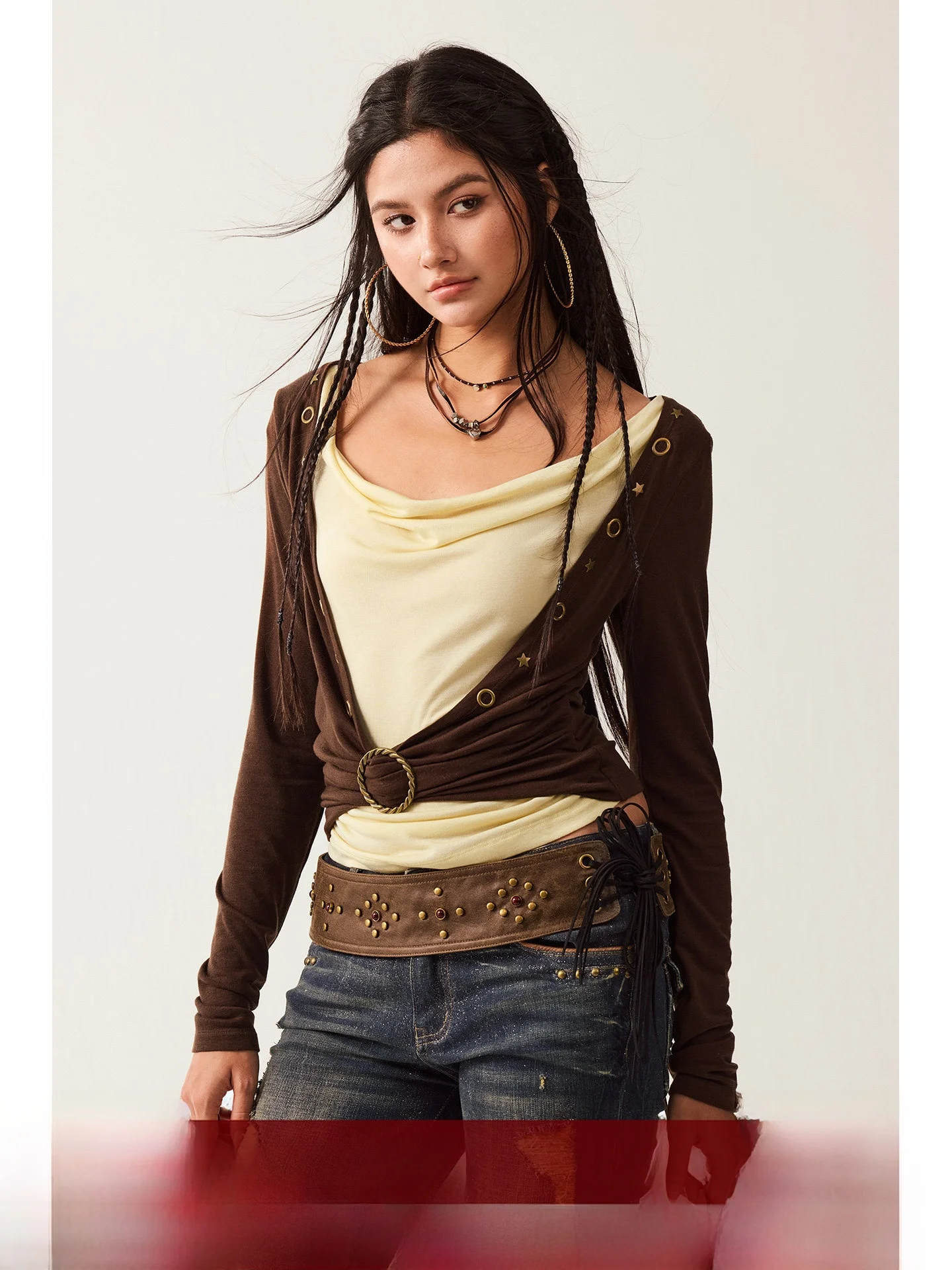 

BeerBro New Journey Western Spicy Girl Slim Fit Color Blo Knitted Sweater Silk Wool Ne Torn Piece Women's T-irt