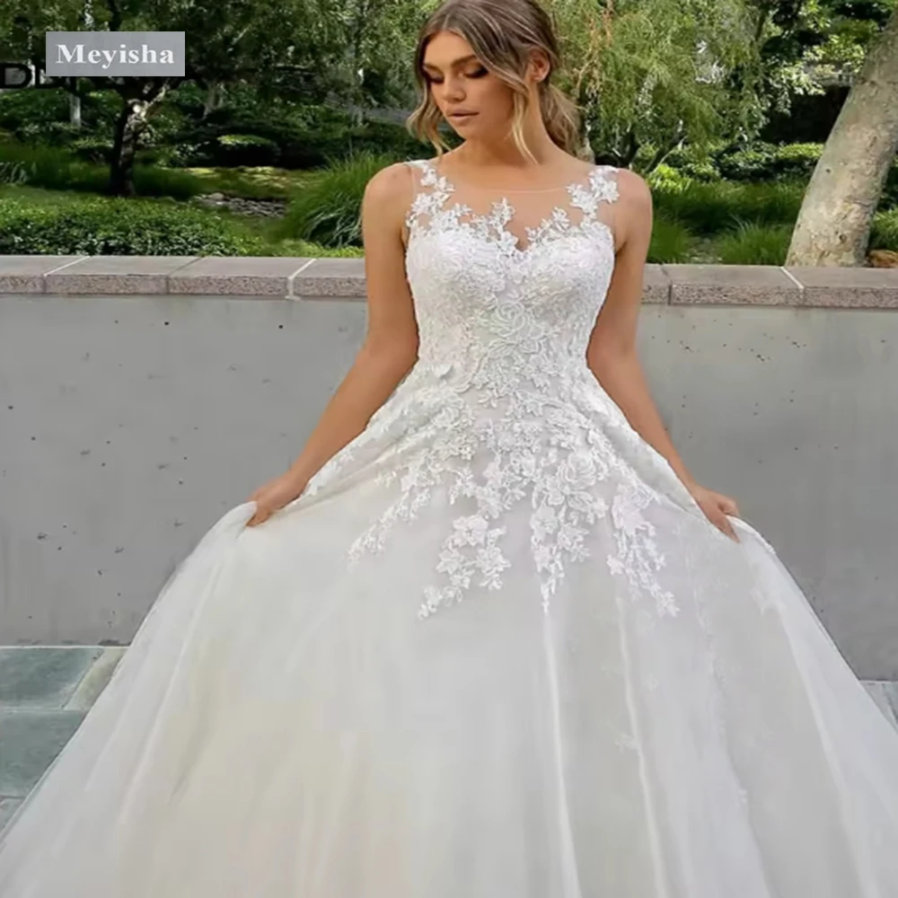 

ZJ9431 Generous A Line Women's Wedding Dresses Lace Appliques Customized Bride Gowns Simple O Neck Sleeveless