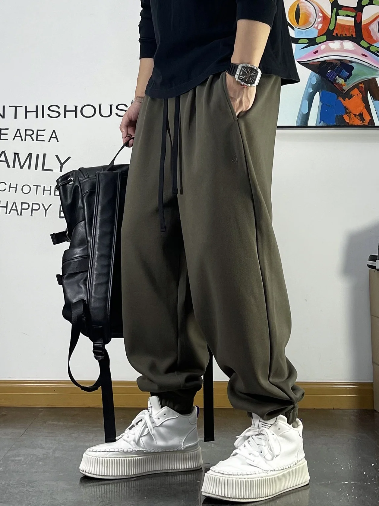 

Мужские трикотажные спортивные брюки свободного кроя с вышитыми манжетами, молодежные повседневные универсальные джоггеры для весны и осени