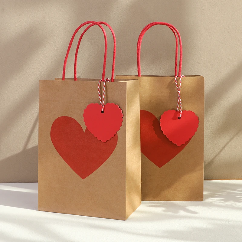 

10pcs Valentines Day Kraft Paper Bags With Tags Candy Bags With Handles Heart Love Paper Bag Wedding Gift Packaging Bag Supplies