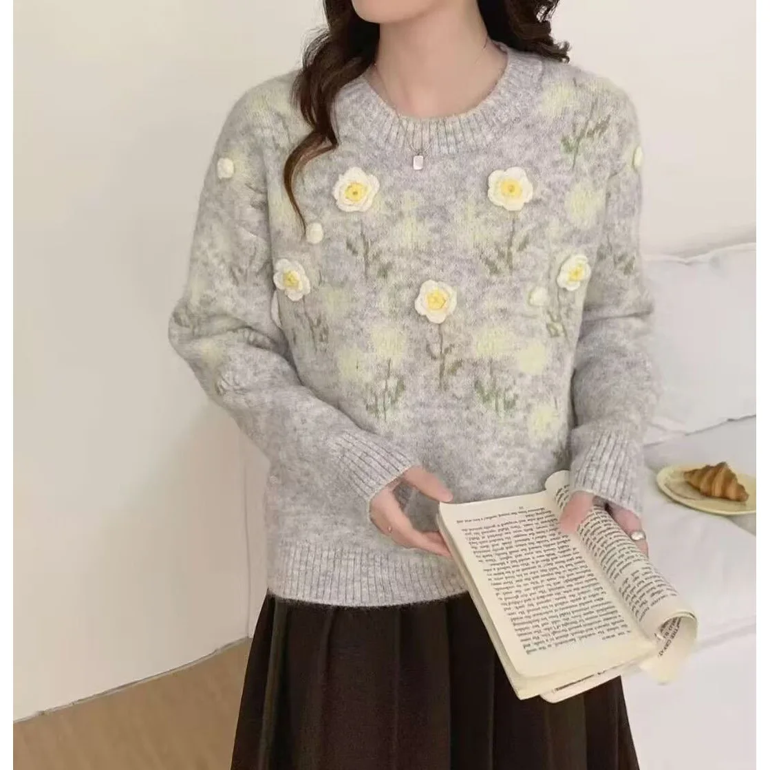 

Women Sweaters Pullovers Round Neck Full Sleeve Floral Jumpers Y2k Streetwear Elegant Splice Knit Casual Autumn Winter 2025