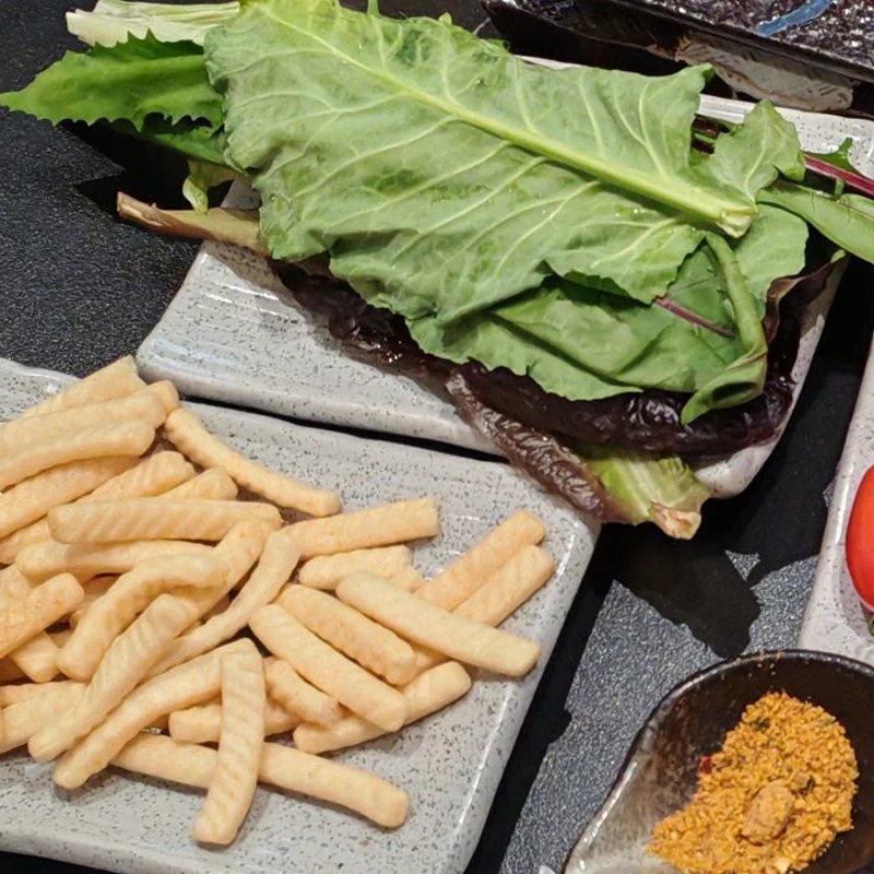 Máquina de llenado de botellas semiautomática de sobremesa con bomba de rotor para emulsiones, mermeladas, miel y salsa coreana picante