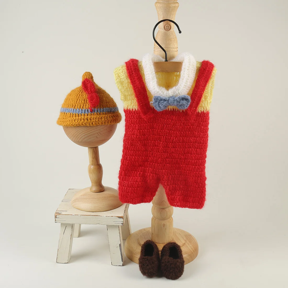 

Детский рождественский наряд, вязаный реквизит для фотосъемки новорожденных, шапка Санта-Клауса, вязаный крючком детский комбинезон, костюм для фотосессии, комплект