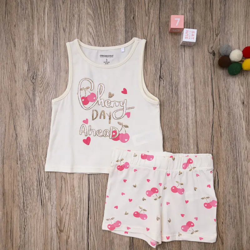 conjunto-de-duas-pecas-para-meninas-camiseta-de-algodao-com-gola-redonda-shorts-casuais-roupa-de-verao-confortavel-e-resp