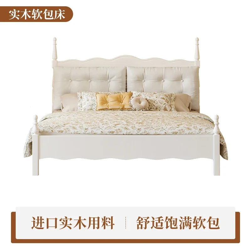 Łóżko małżeńskie do sypialni głównej z miękkim zagłówkiem, łóżko Windsor, białe łóżko księżniczki, kremowe.