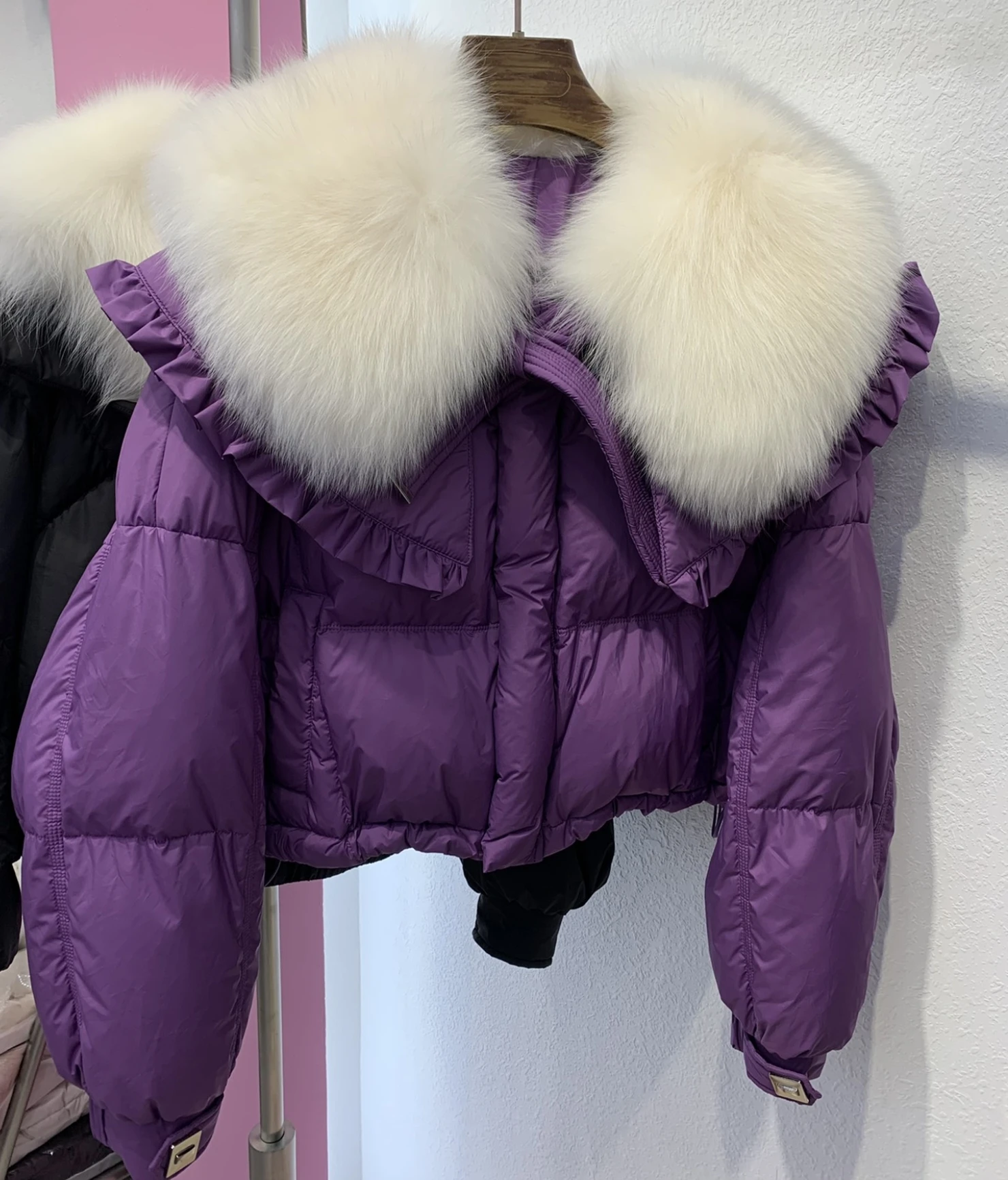 

2023Real fur,Luxury Big Real Fox Fur Collar Short Puffer Jacket Women Winter Thickness Fluffy Duck Down Coat Female Feather Park