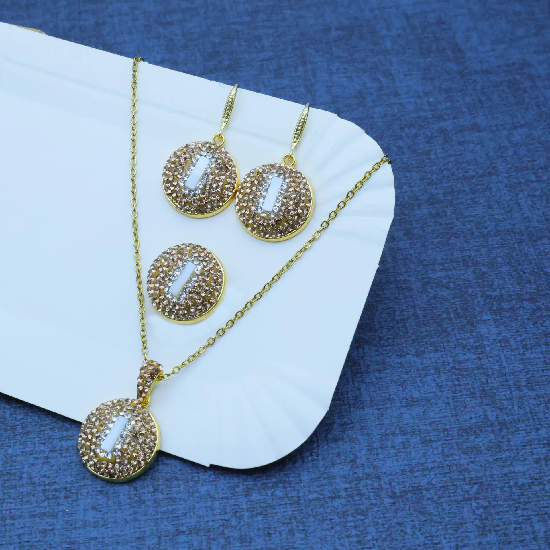 DIY accessories Cross-border natural shell carving high-end letter I handmade design light luxury three-piece women's jewelry