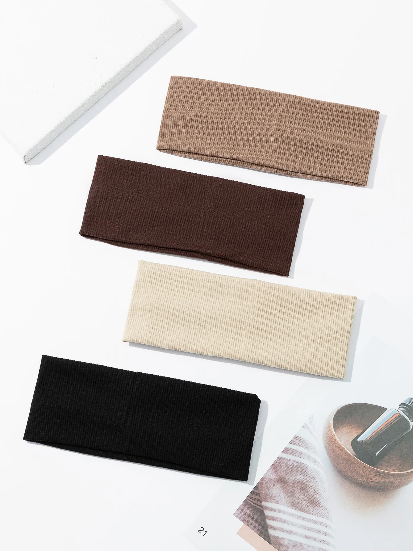 4-teiliges Set Outdoor-Sport-Stirnbänder für Fitnessstudio-Workouts, Modische Kopfbedeckung für Frauen, Haaraccessoires für Sportaktivitäten – Detail 2