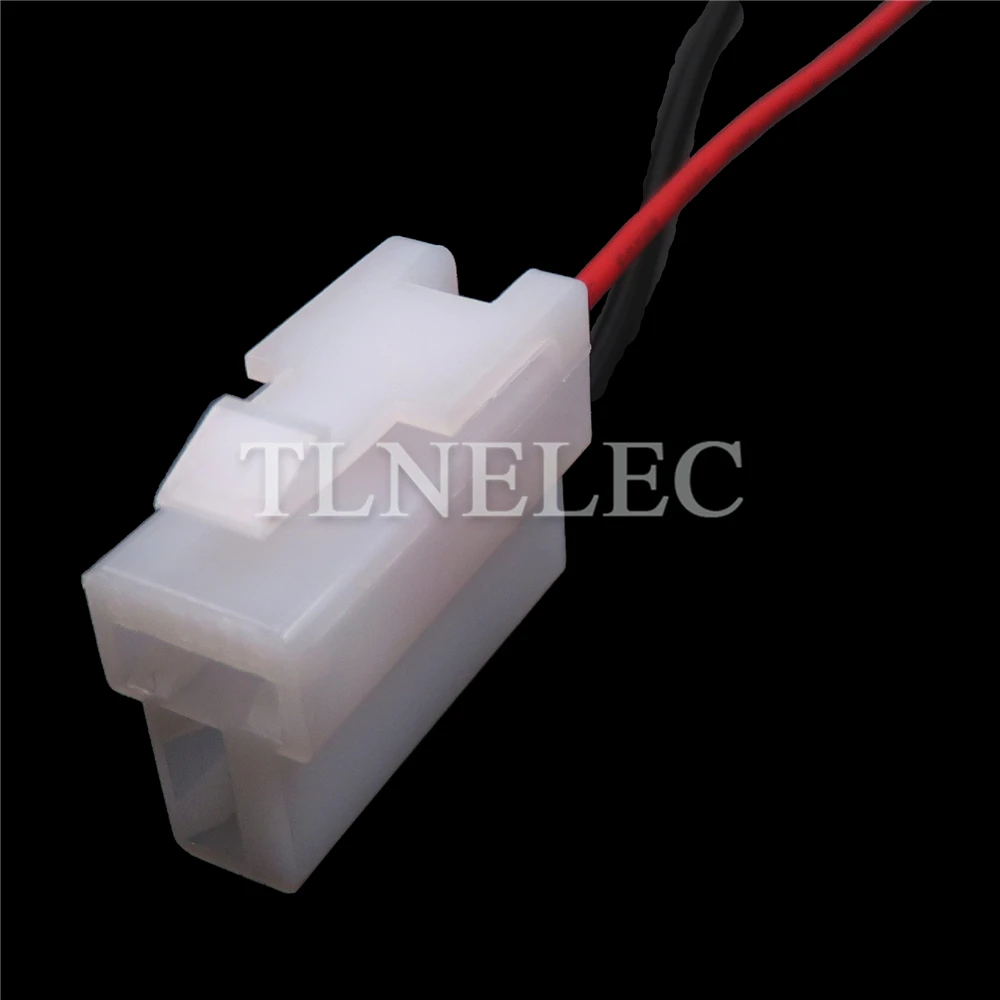 2 Pin Way Car Wire Cable Connector with Wires Auto High Current Electrical Sockets 7122-2128 161971989 7123-2228 7323-2128