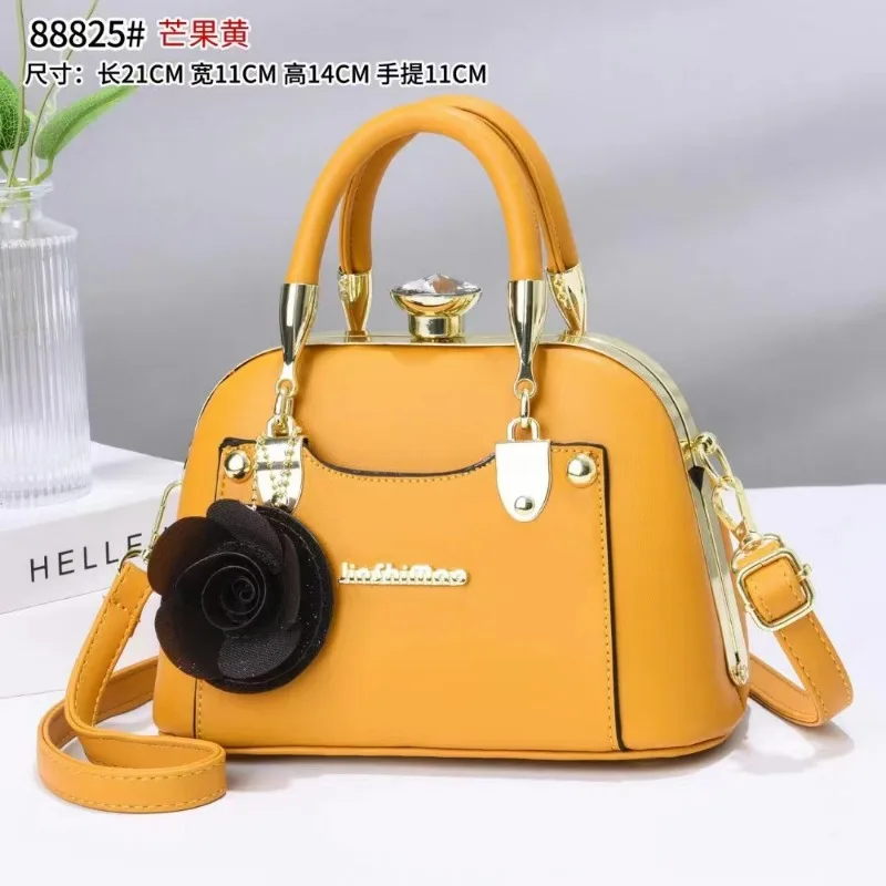 Exquisite Flower Pendant Women's Bag High-quality Women's Shoulder Crossbody Bag 2024 New Korean Version Trendy Women's Handbag