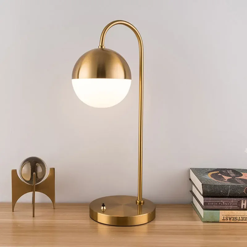 

American Gold With Switch Bedroom Bed Lighting Glass Desk Lamp Living Room Bedroom Study Eye Protection Metal Decor Table Lam