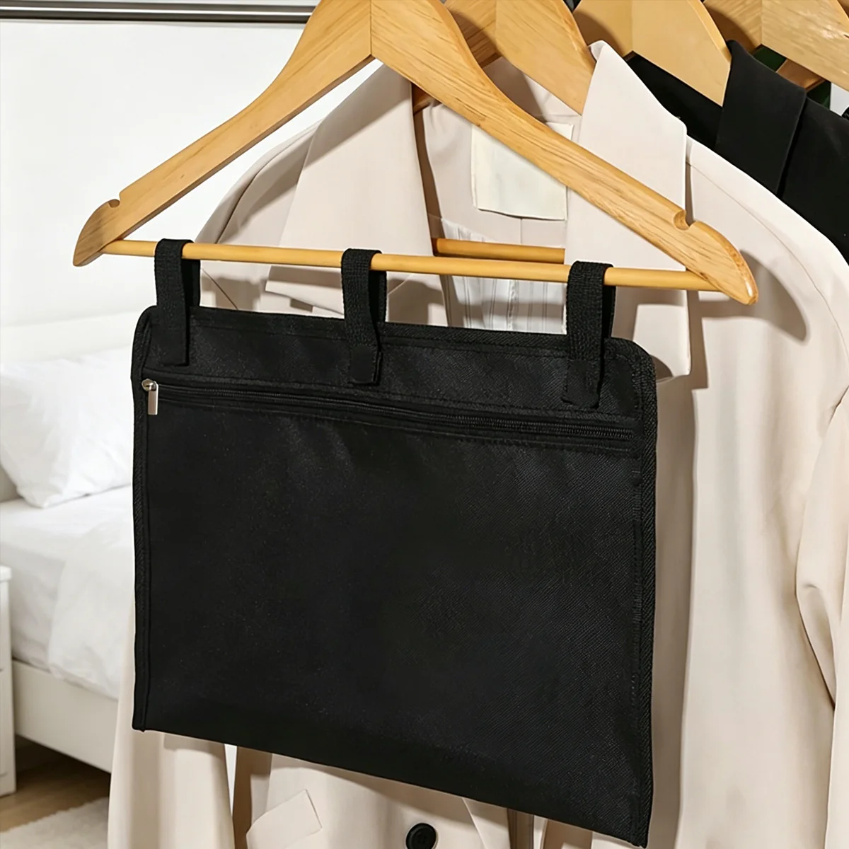 Hidden Wallet Storage Hanging Bag for Closet, Suitable for Storing Documents, Receipts, Watches, And Other Valuables Separately