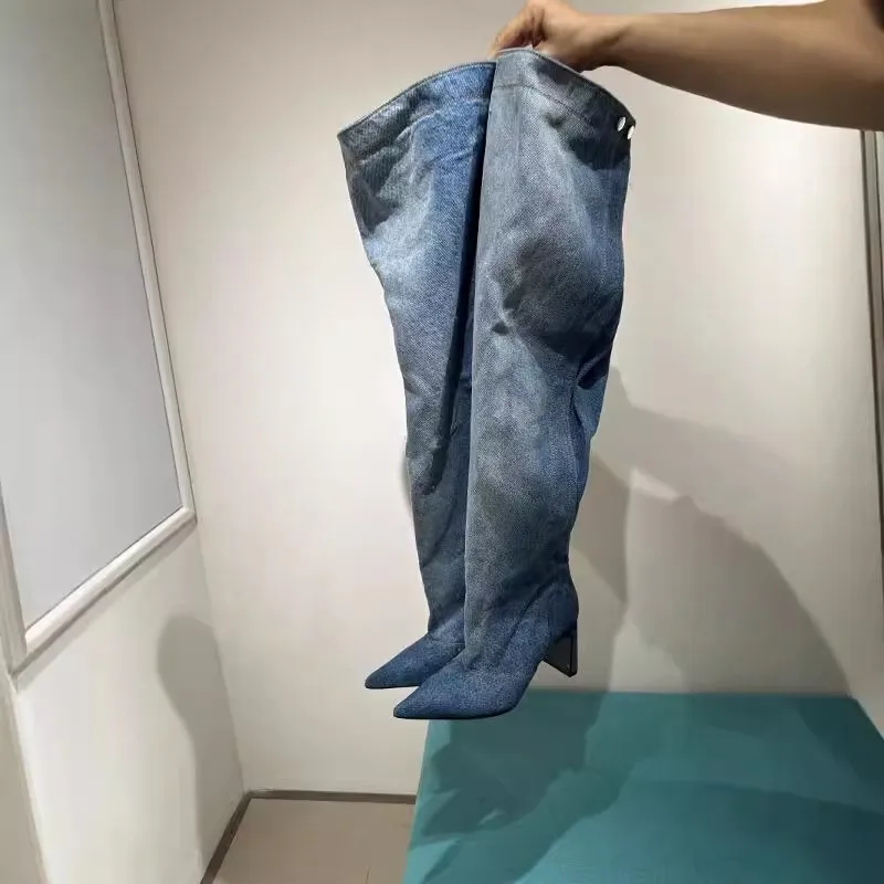 

X Maison Special Collaborative Джинсовые сапоги до колена с широкими штанинами Женские модные сапоги с острым носком на массивном каблуке Street Sle