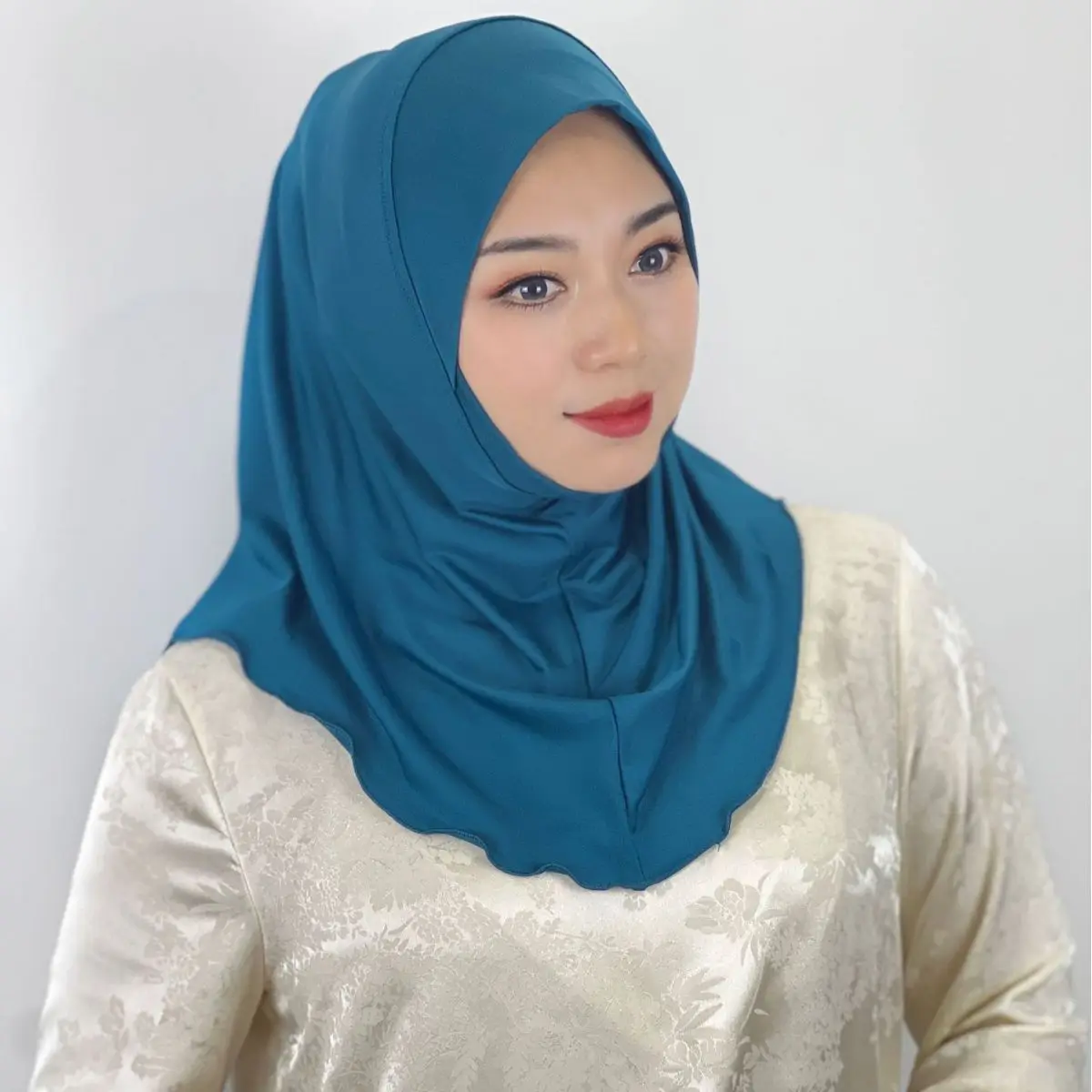 Malaysia Pullover Headscarf Multi-color Solid Color Curled Edge Women's Headscarf Ethnic Hat