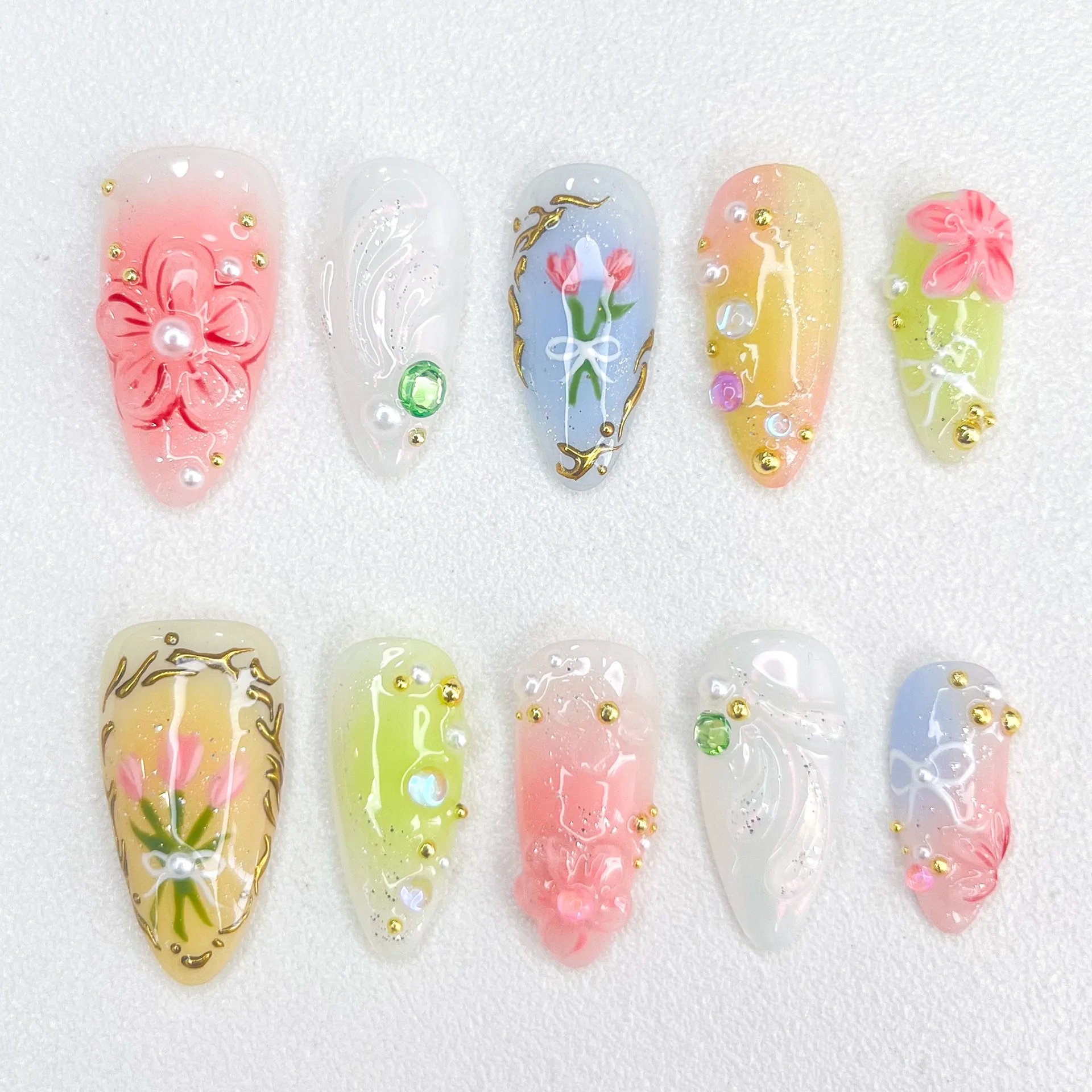 2025 Embossed Colorful Styles Flowers False Nails Medium Length Almond Nails Press on Color Gradual Change Art Nails