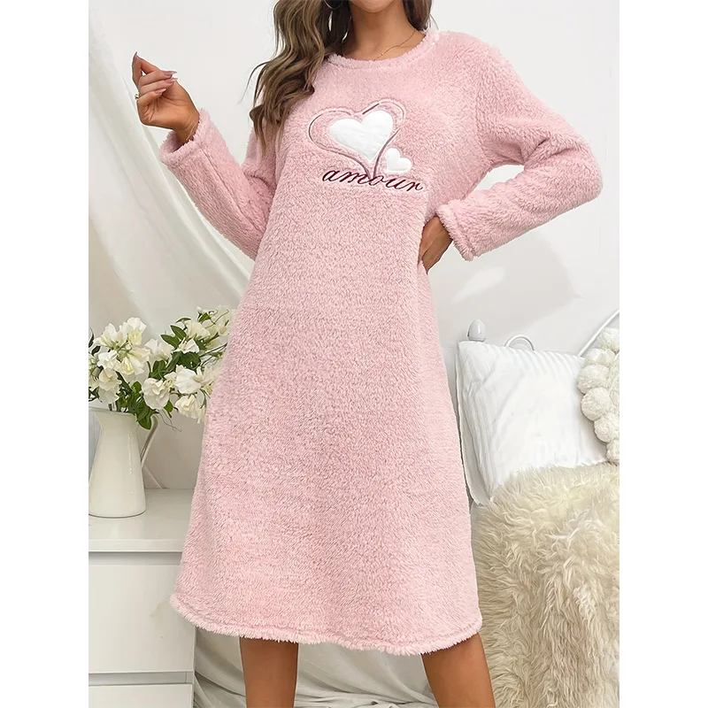 Autumn Winter Thickened Sleepwear Pink Thickened Nightdress Cute Velour Warm Nightgown Female Lingerie Loose Casual Home Dress