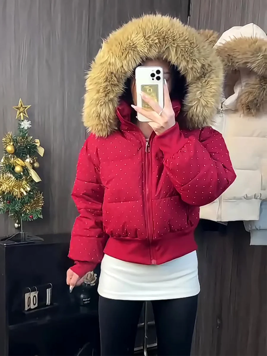 Casaco de Inverno Feminino Coreano com Gola de Pele Vermelha, Quente, Elegante e Ajustado, com Capuz Destacável