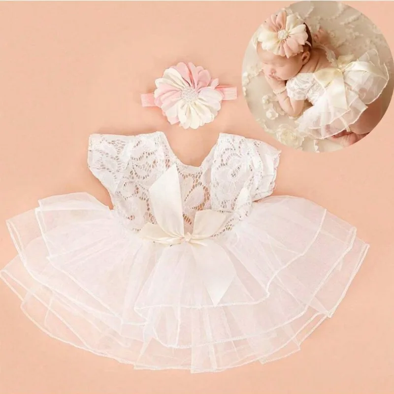 

Newborn Photography Outfits Cute Elegant Lace Deep V-Backless Dress with Floral Headband Set Props for Baby Girls Photos Gifts