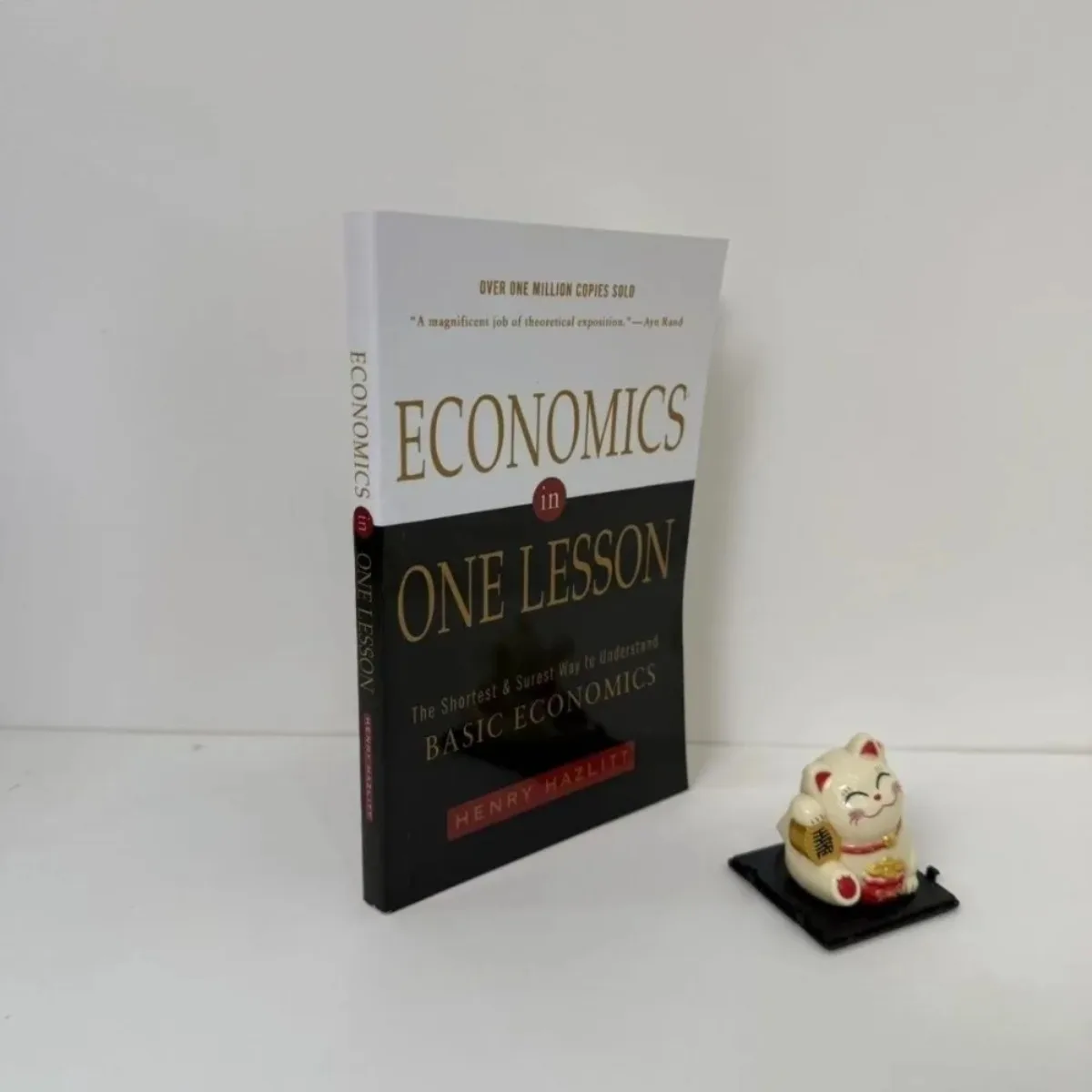 Economia in una lezione di Henry Hazlitt - Classic Markets Free Intro |   Esporre la guida del pensiero politico delle paresse economiche Brevity