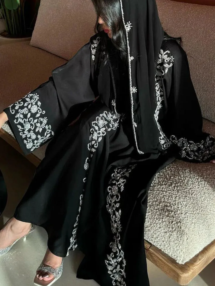 Luxury Abaya Embroidered Sequin Evening Abaya Long Sleeve Modest Abaya Middle Eastern Black Gown Hijab Friendly Party Wear