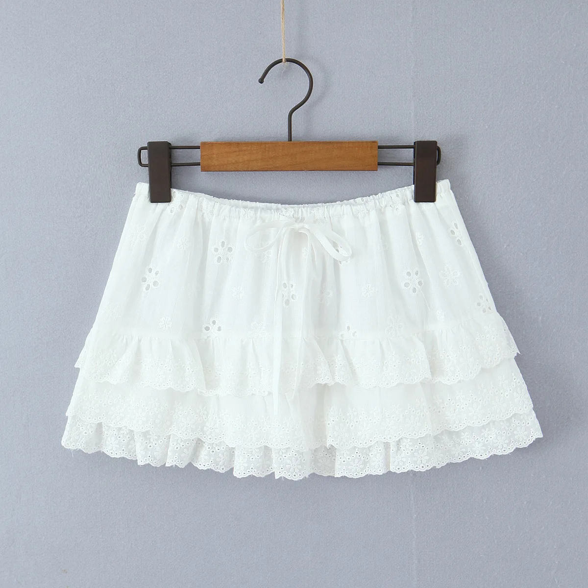Spring Casual Elegant French Style Skirt Hollow Embroidered Lace Trim Patchwork Cake Drawstring Half Skirt White Lace Skirt 10L7