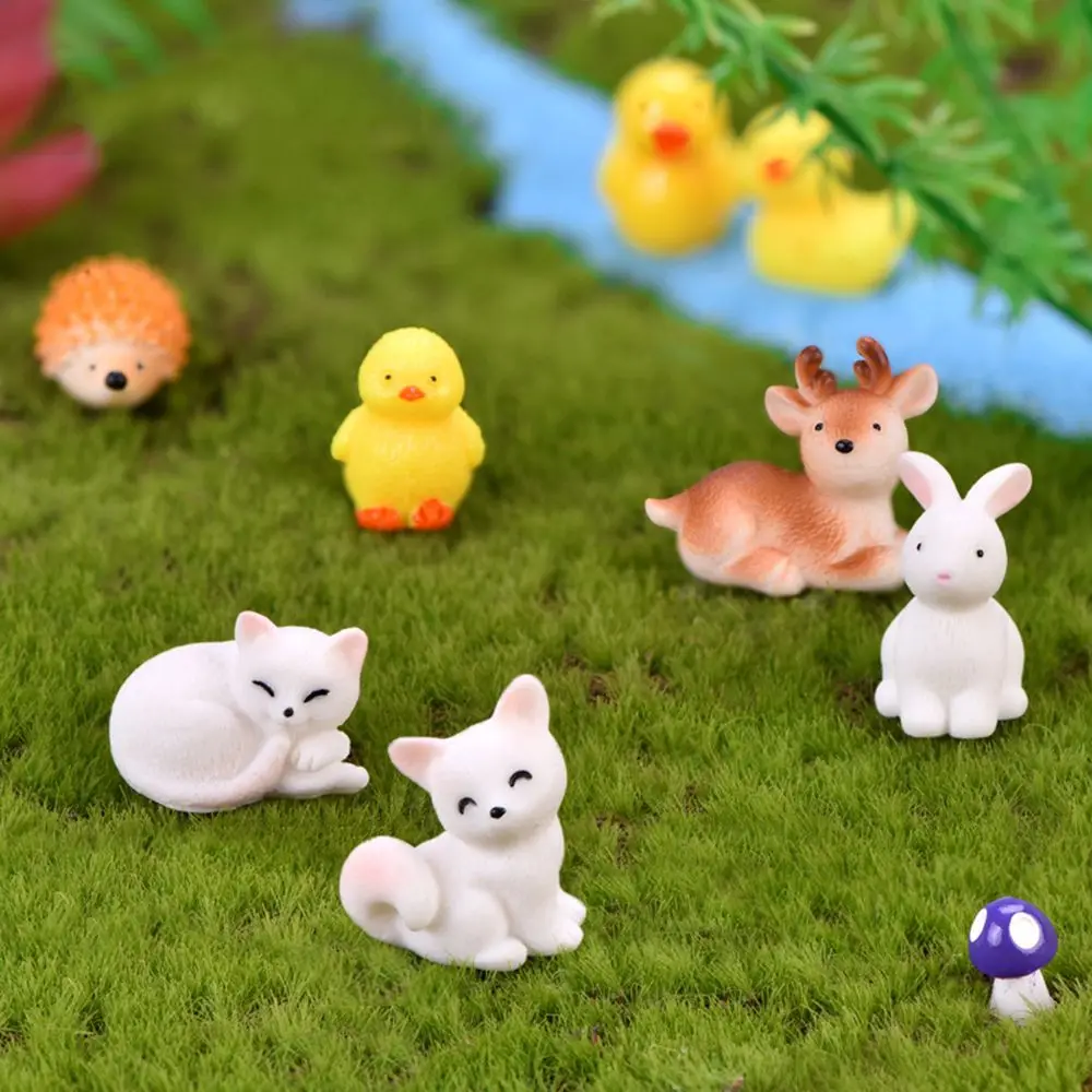 Cute Animal Figurine Micro Landscape Doll House Ornament Rabbit Deer Chicken Duck Hedgehog Frog Cat Animal Miniature Resin Craft