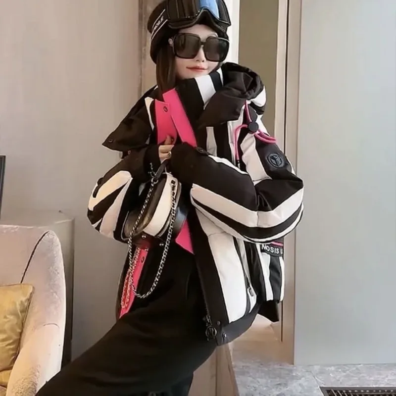 Piumino invernale da donna Piumino corto con cappuccio a righe Piumini Capispalla moda Comoda giacca calda da donna