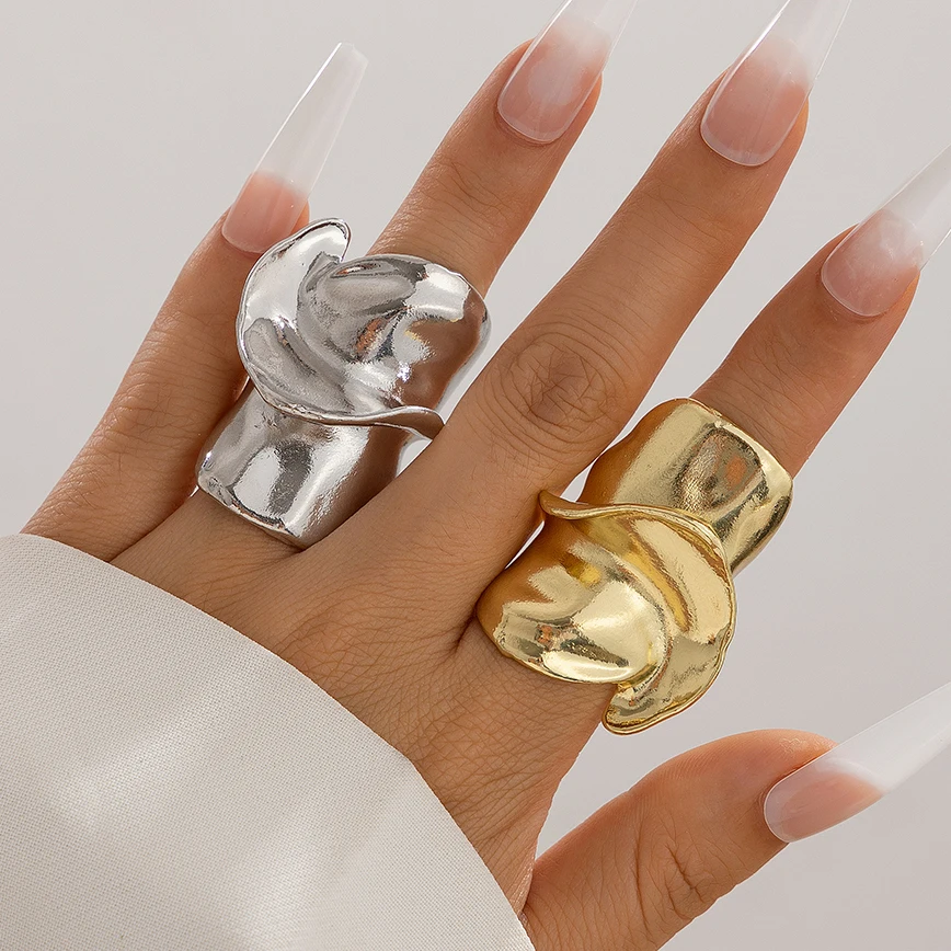 Ingemark Exaggerated Large Irregular Metal Rings for Women Vintage Geometric Gold Color Finger Ring Daily Couple Wed Accessories