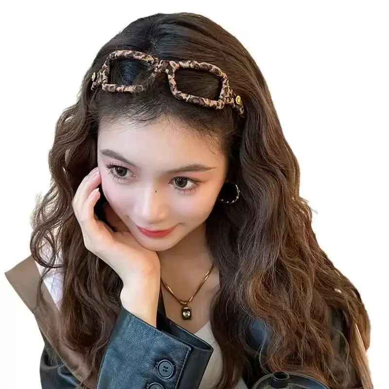 Vintage Leopard Print Hollow Headband Smiley Decor Hair Hoop Fashion Daily Commute Hair Accessories