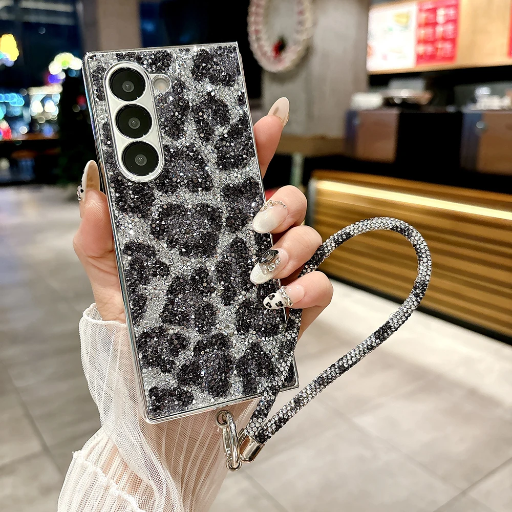 Luxury Leopard Print Hard PC Electroplated Frame Phone Cover for Samsung Galaxy Z Fold 7 6 5 4 Case with Portable Bracelet