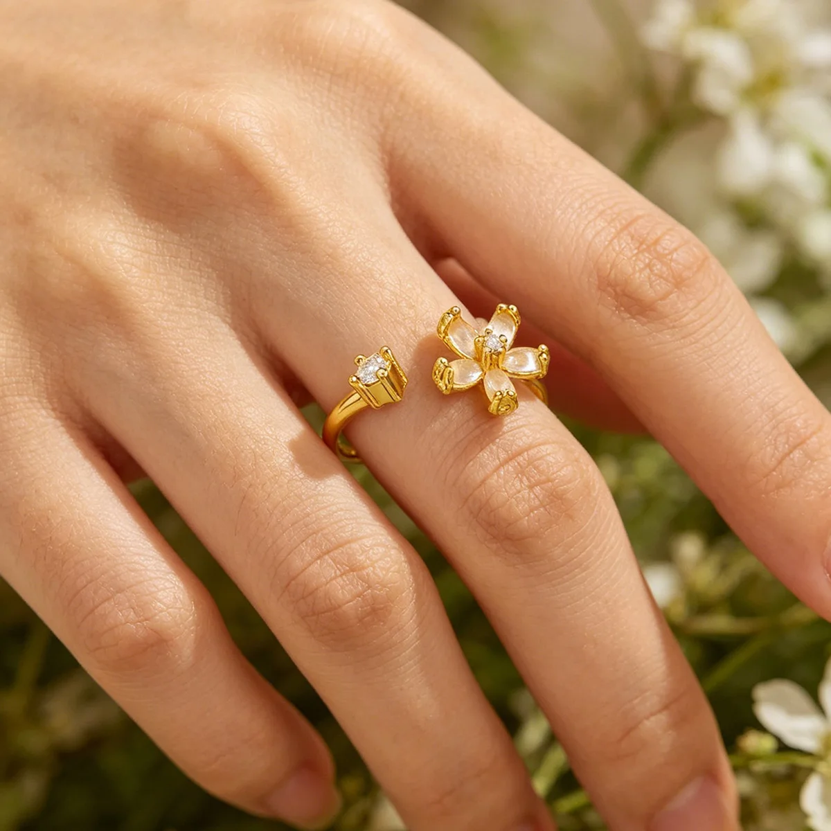

Zircon Flower Rings For Women 18K Gold Plated Stainless Steel Crystal Flower Opening Ring Wedding Floral Aesthetic Jewelry