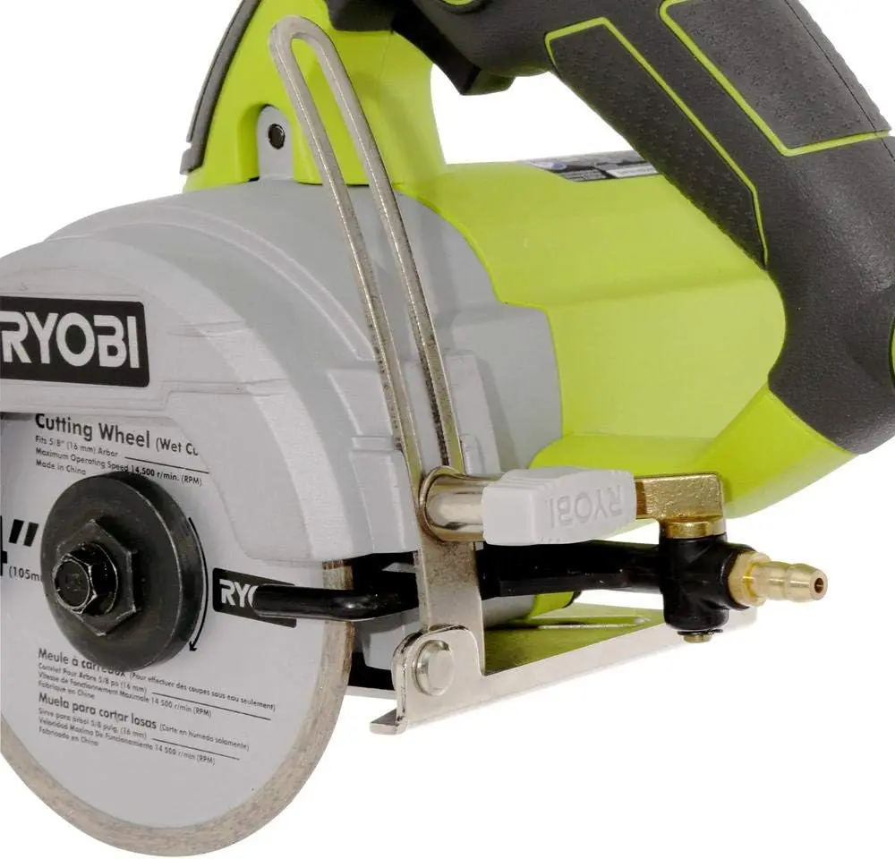 7-inch tegelzaag met waterstroomregeling en comfortabele handgreep voor efficiënt snijden