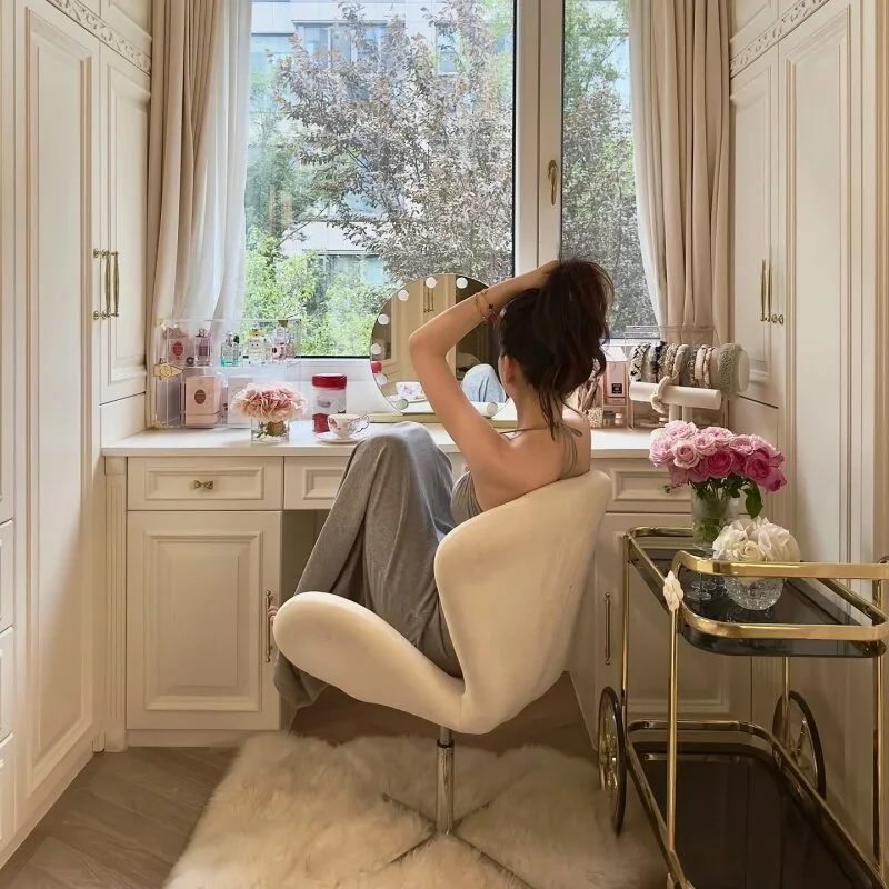 Premium girls bedroom makeup chair dressing stool swan chair cloakroom master bedroom rotating leisure chair