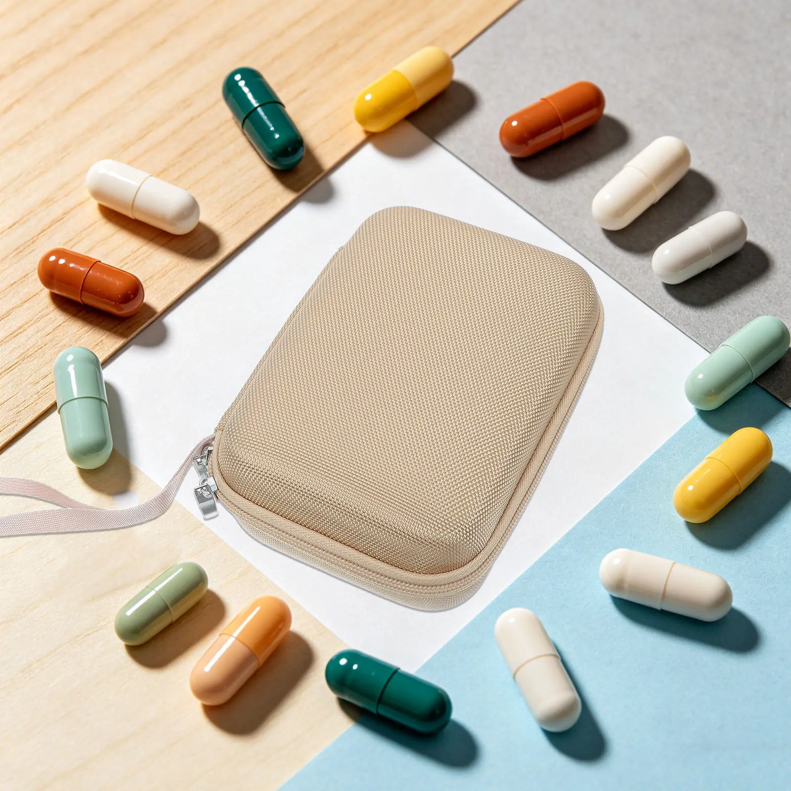 15-Slot Insulin Vial Protector Case for 10Ml U-100 Vials Hard Shell Travel Organizer with Sponge Liner Zipper Closure Portable