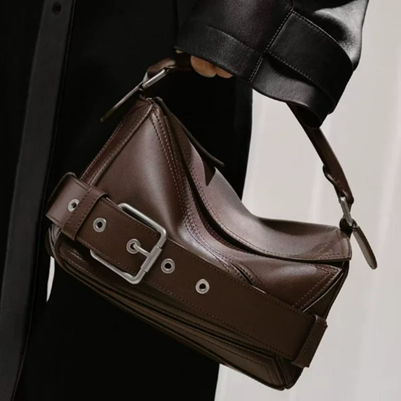 

The 25-year new Geometry motorcycle bag, a genuine leather hand-held shoulder crossbody bag for both men and women