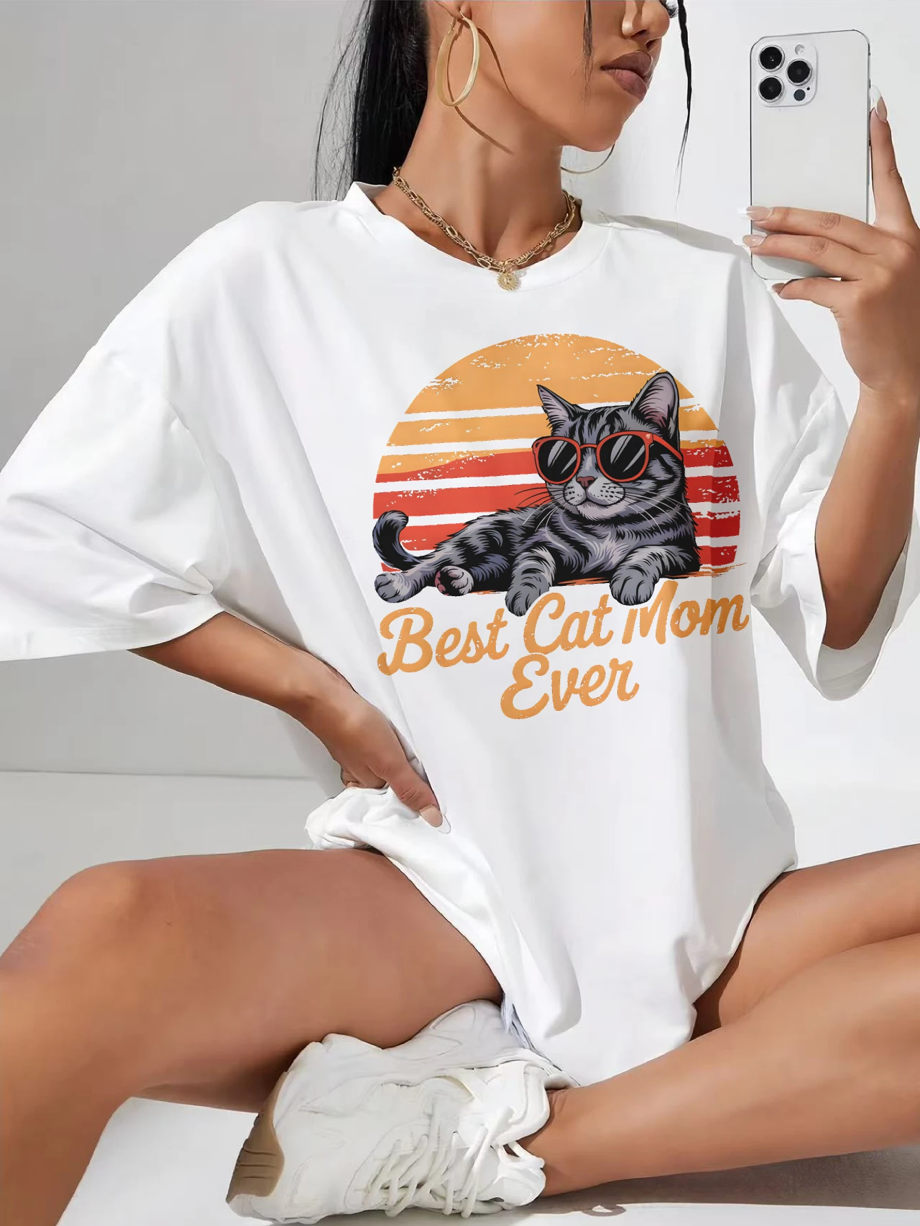 

Best Cat Mom Ever White maternity T-shirt short sleeve crew neck with full bump space and ruched sides