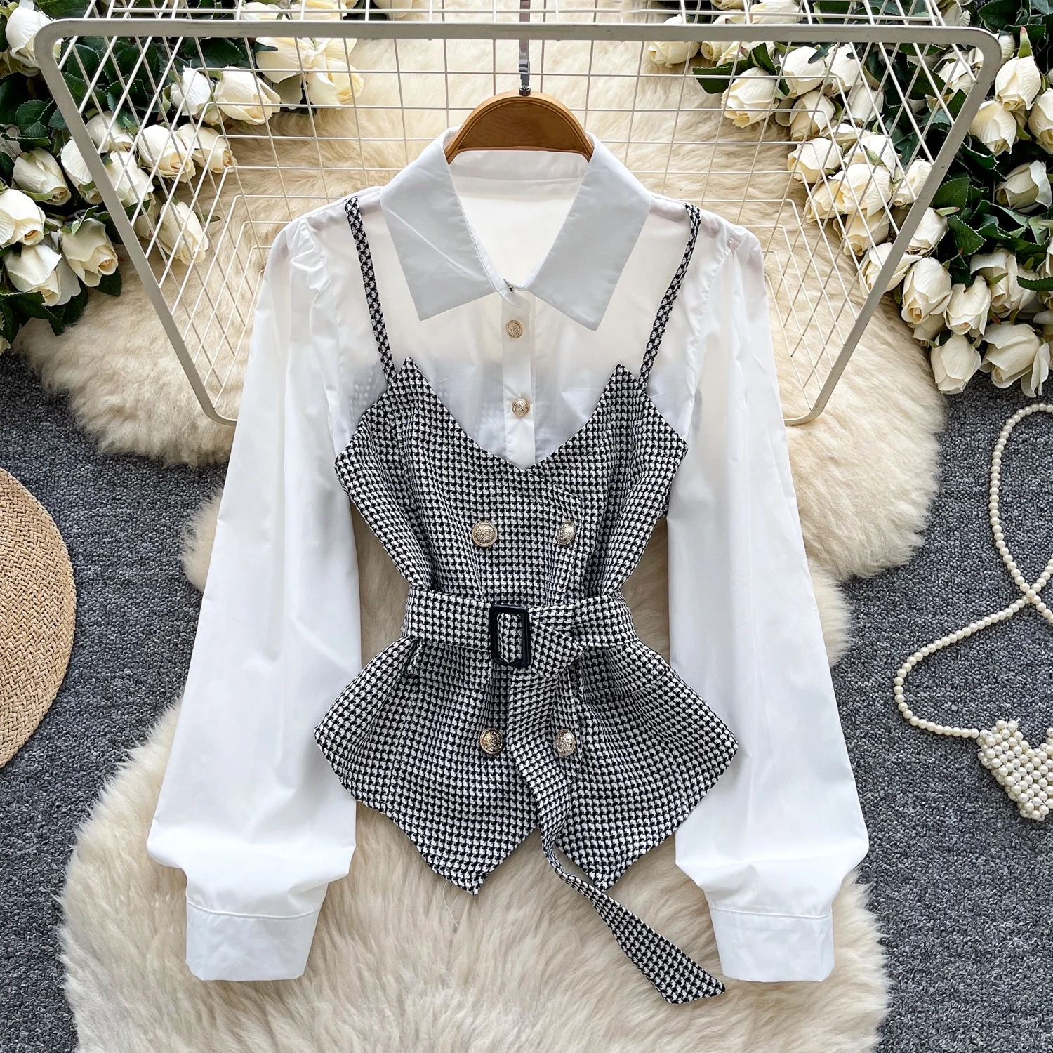 

Clothland Women Vintage Patchwork Blouse Long Sleeve Belt Spliced Plaid Shirt Female Retro Fashion Tops Mujer LB318