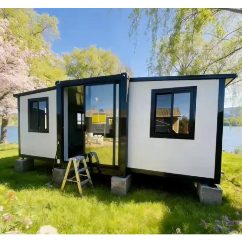 2026 New Design Container House and Innovative Mobile House Prefab Expandable 2 Bedrooms Modern Villa Hot Sale