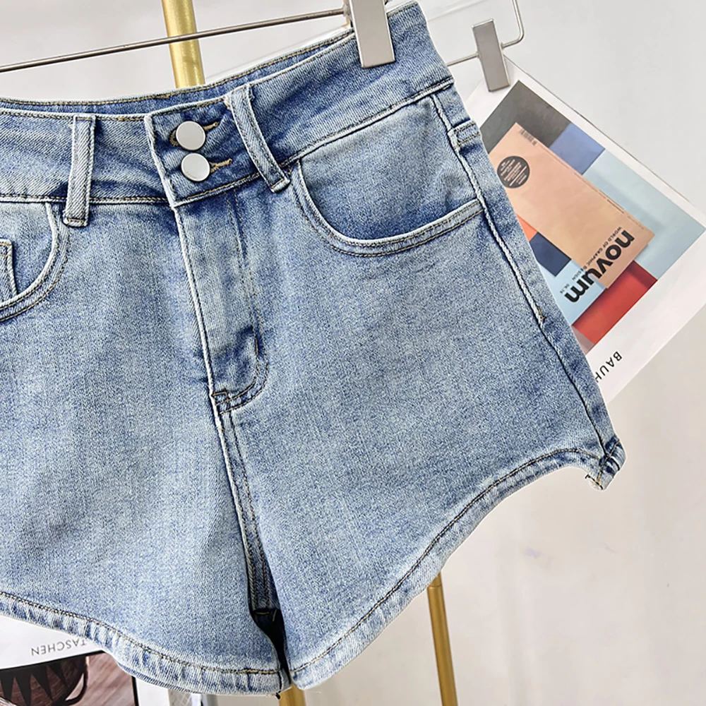 Women's High Waist Denim Shorts Summer Fashion Double Button Washed Denim Irregular Hem Shorts Streetwear Hot Pants Daily Wear