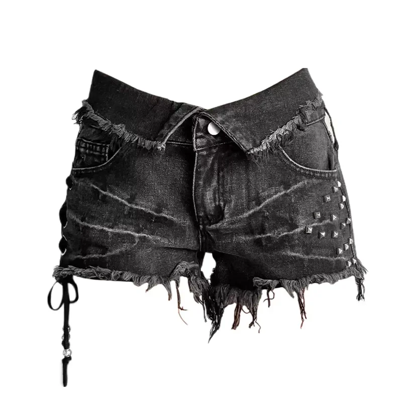 

Black Gothic Rivet Cargo Denim Shorts Women Y2K Harajuku High Street Aesthetic Sexy 2000S Style Vintage Denim Shorts Clothing
