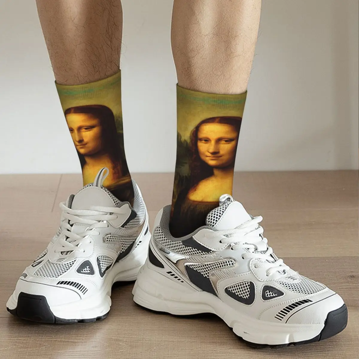 Casual Mona Lisa Basketball Socks Funny Summer Harajuku Aesthetic Ulzzang Grunge Middle Tube Socks for Women Men Breathable